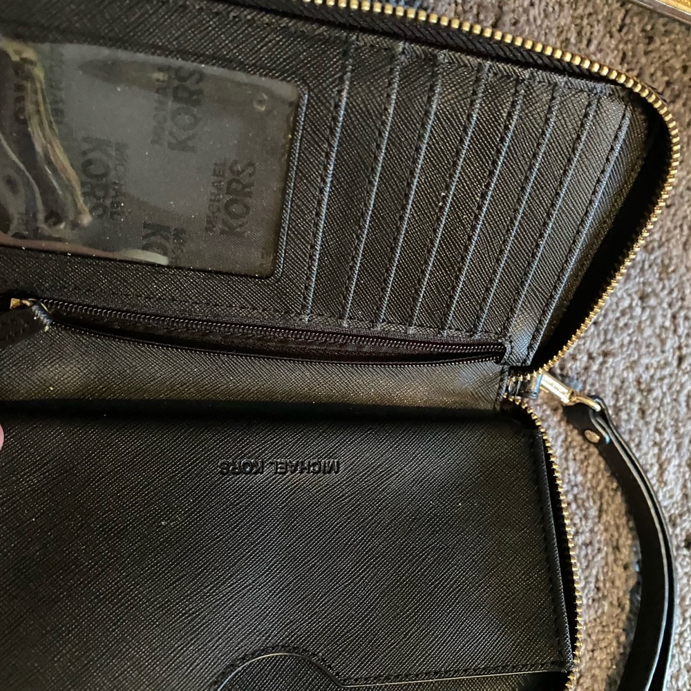 Nice and barely used wallet